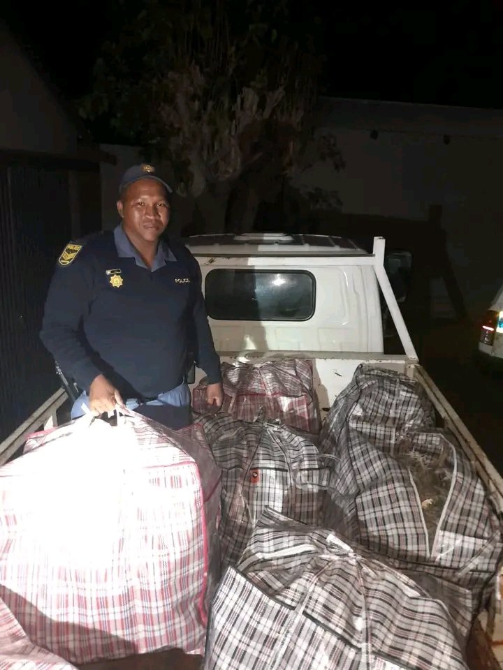 Look What SAPS Found With A Foreigner That Worth R180,000 Which Will Leave You In Shock